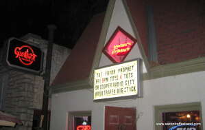 The Aaron Traffas Band plays ag rock and alternative country originals and sing-along favorites.