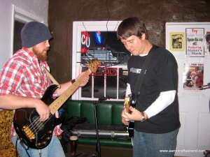 The Aaron Traffas Band plays ag rock and alternative country originals and sing-along favorites.