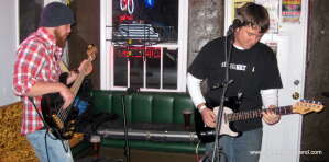 The Aaron Traffas Band plays ag rock and alternative country originals and sing-along favorites.