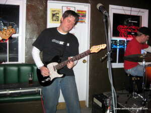 The Aaron Traffas Band plays ag rock and alternative country originals and sing-along favorites.