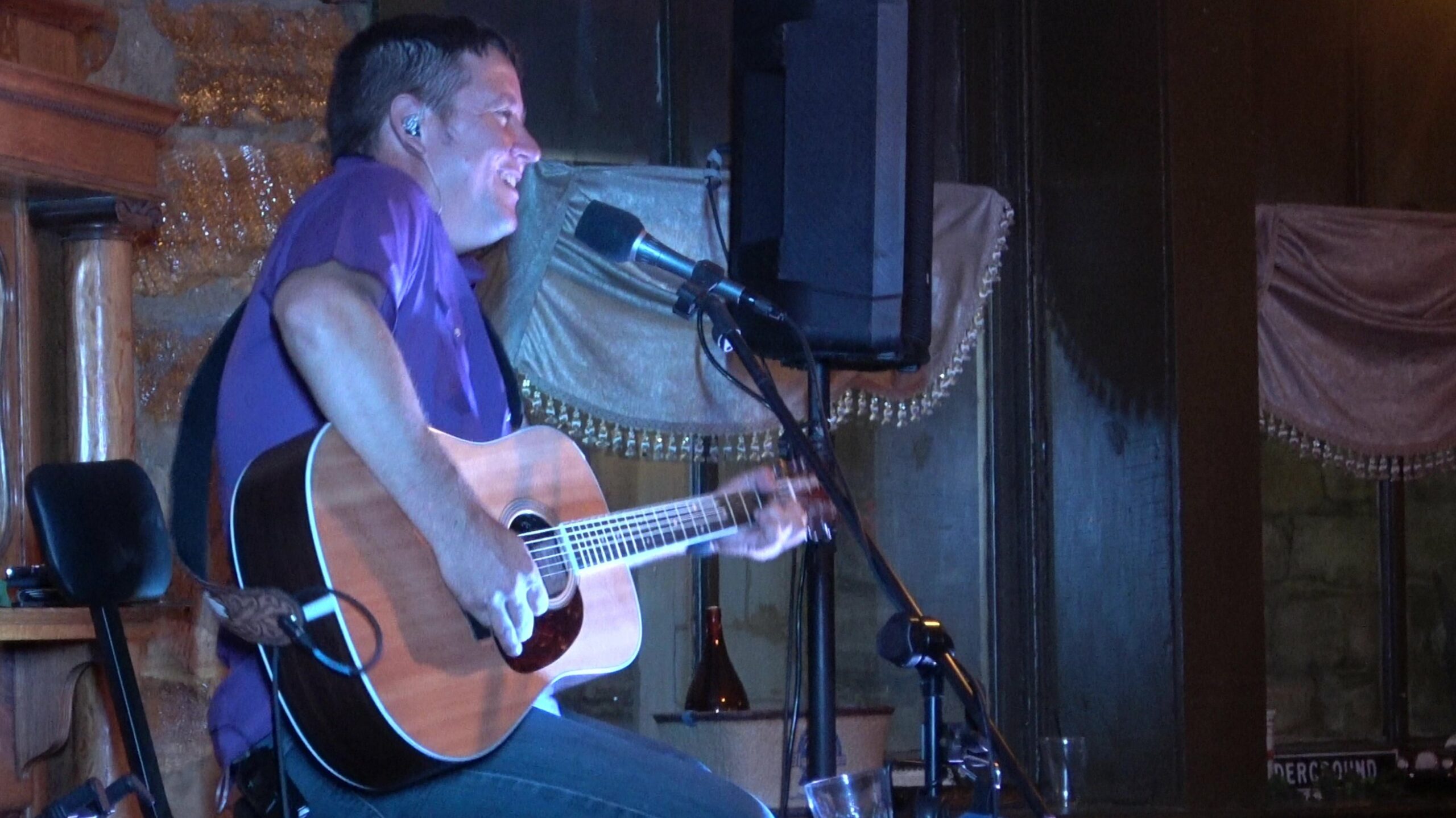 Aaron Traffas plays country Americana music in Ellinwood Kansas